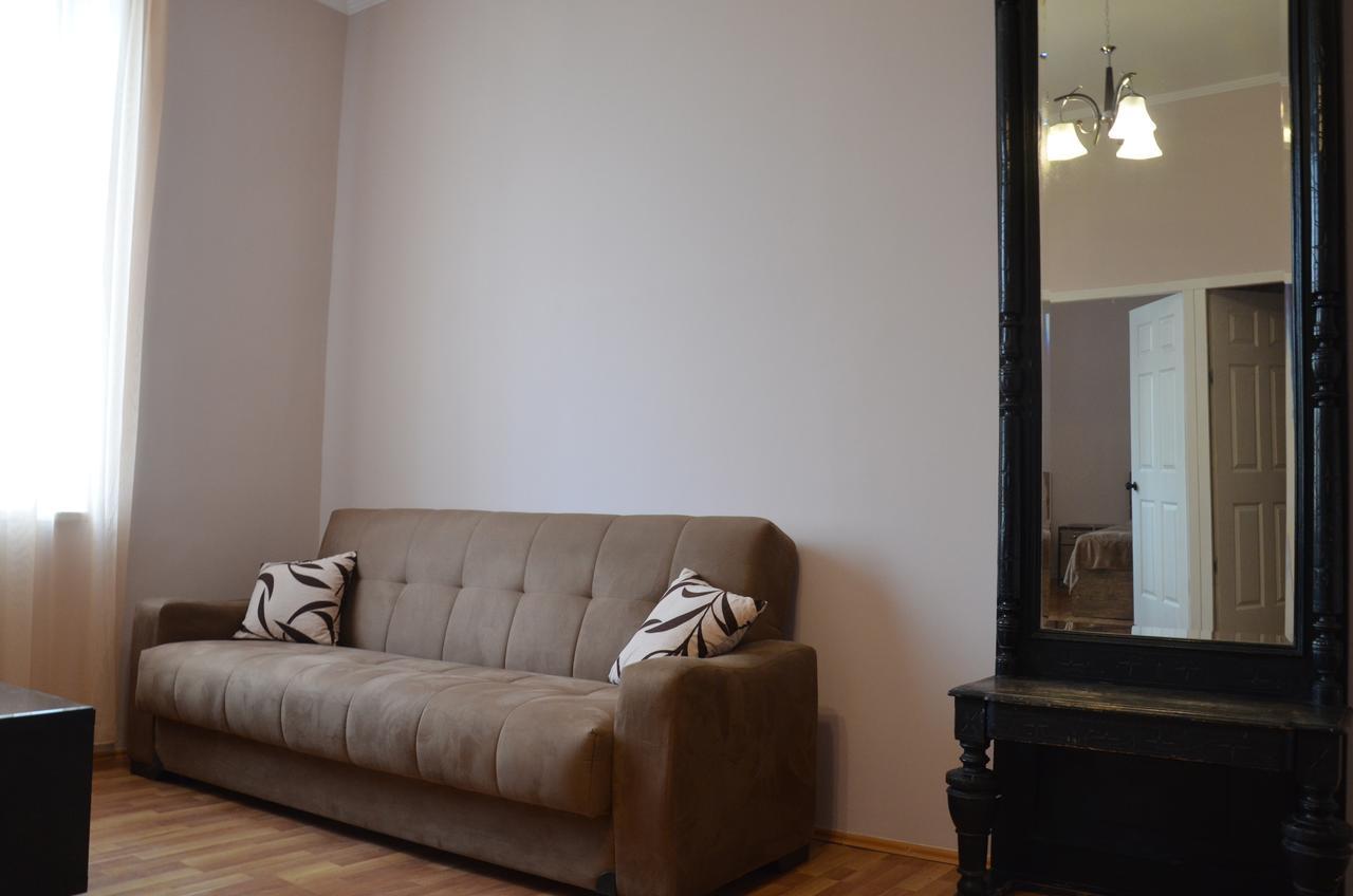 Giansa Apartment Tbilisi ภายนอก รูปภาพ